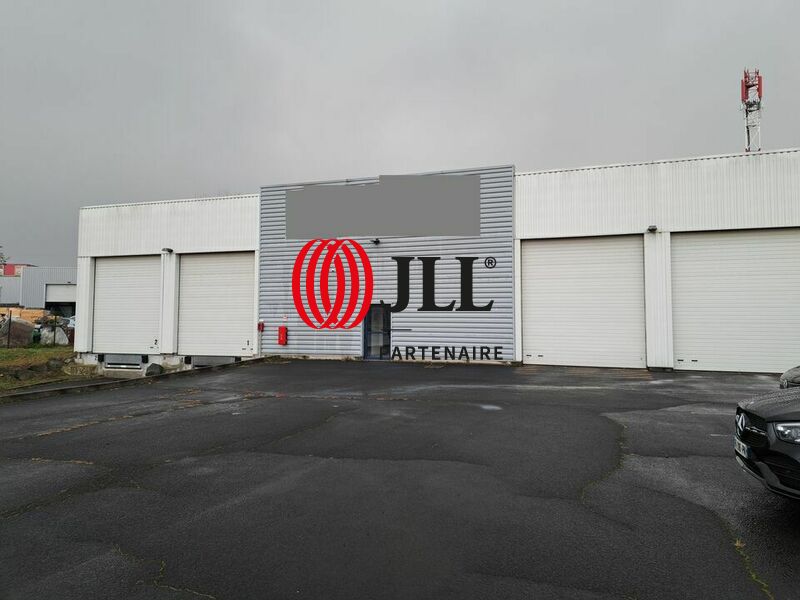 LOCAL D'ACTIVITE - ENTREPOT à Louer