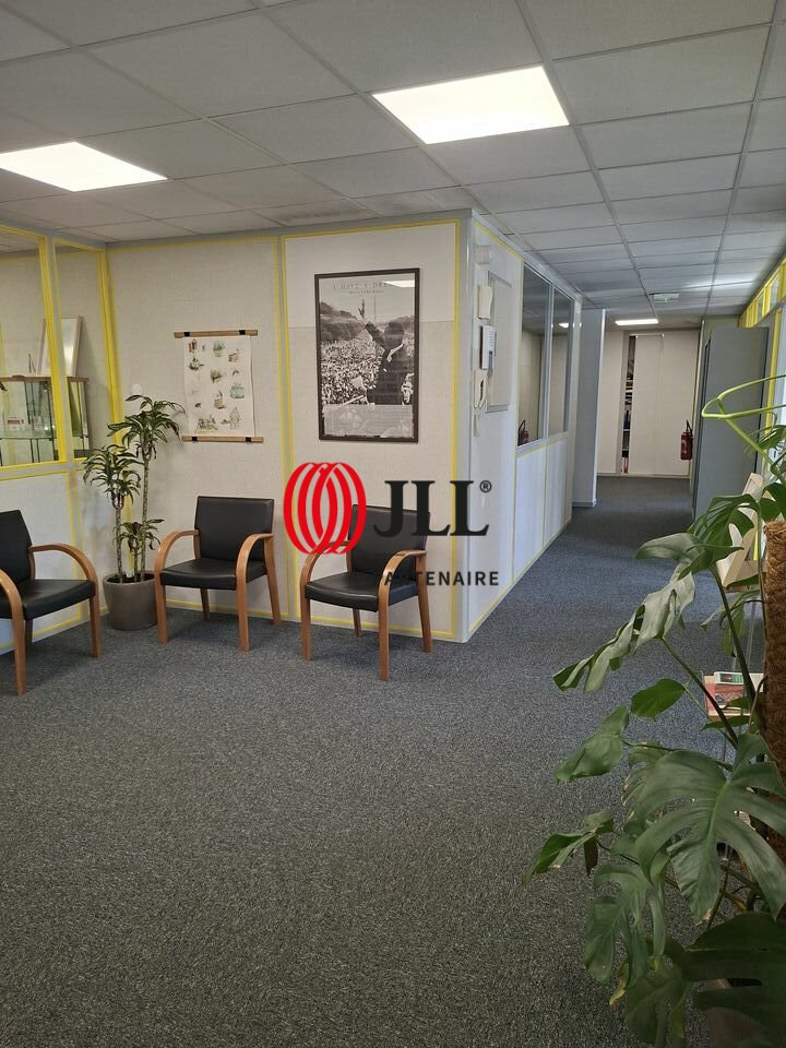 BUREAUX &agrave; Louer