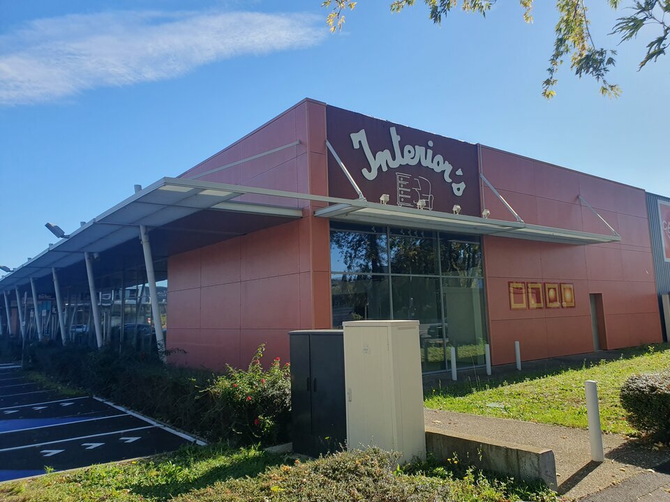 LOCAL COMMERCIAL &agrave; Louer