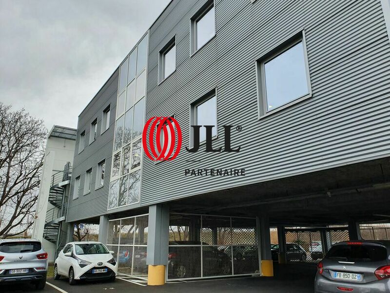BUREAUX à Louer