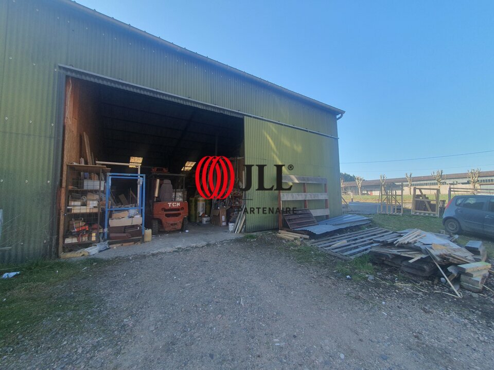 LOCAL D'ACTIVITE - ENTREPOT à Louer